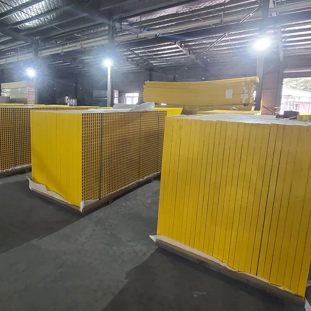 Highly Corrosion Resistant Walkways/Railings Stairs and Access Structures Floor Grating Yellow
