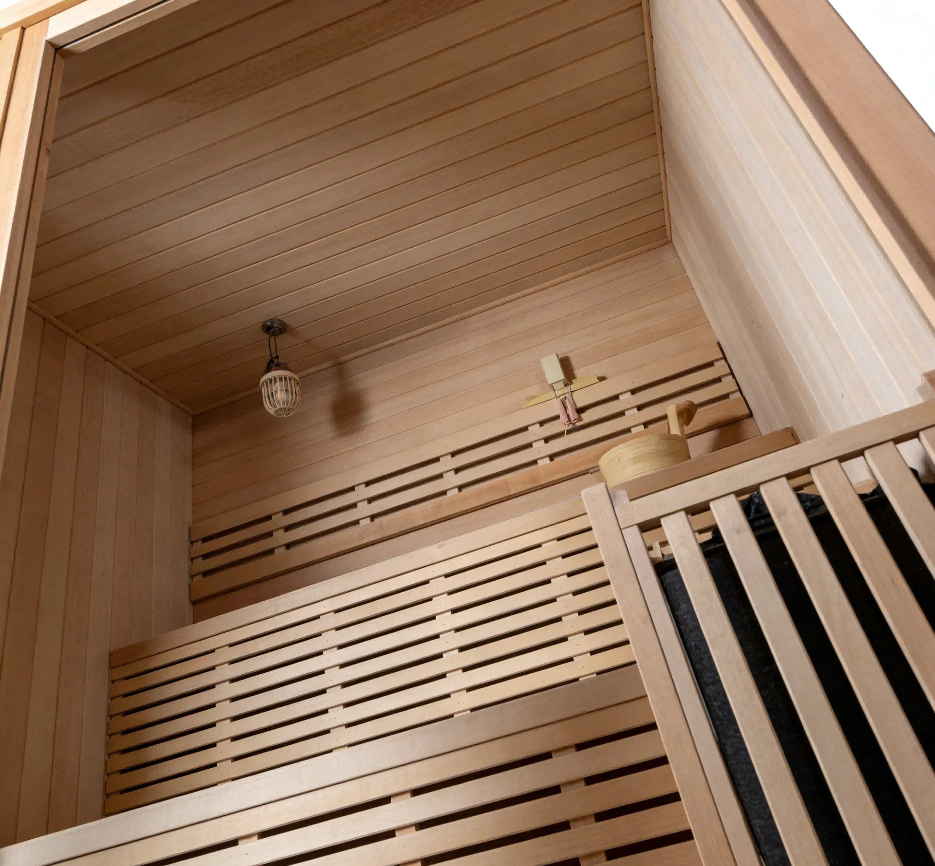 Инфракрасная сауна из кедра для 2 человек