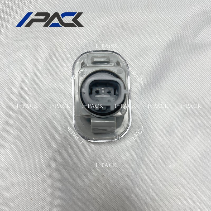 Поворотник боковой для Toyota Yaris 2014