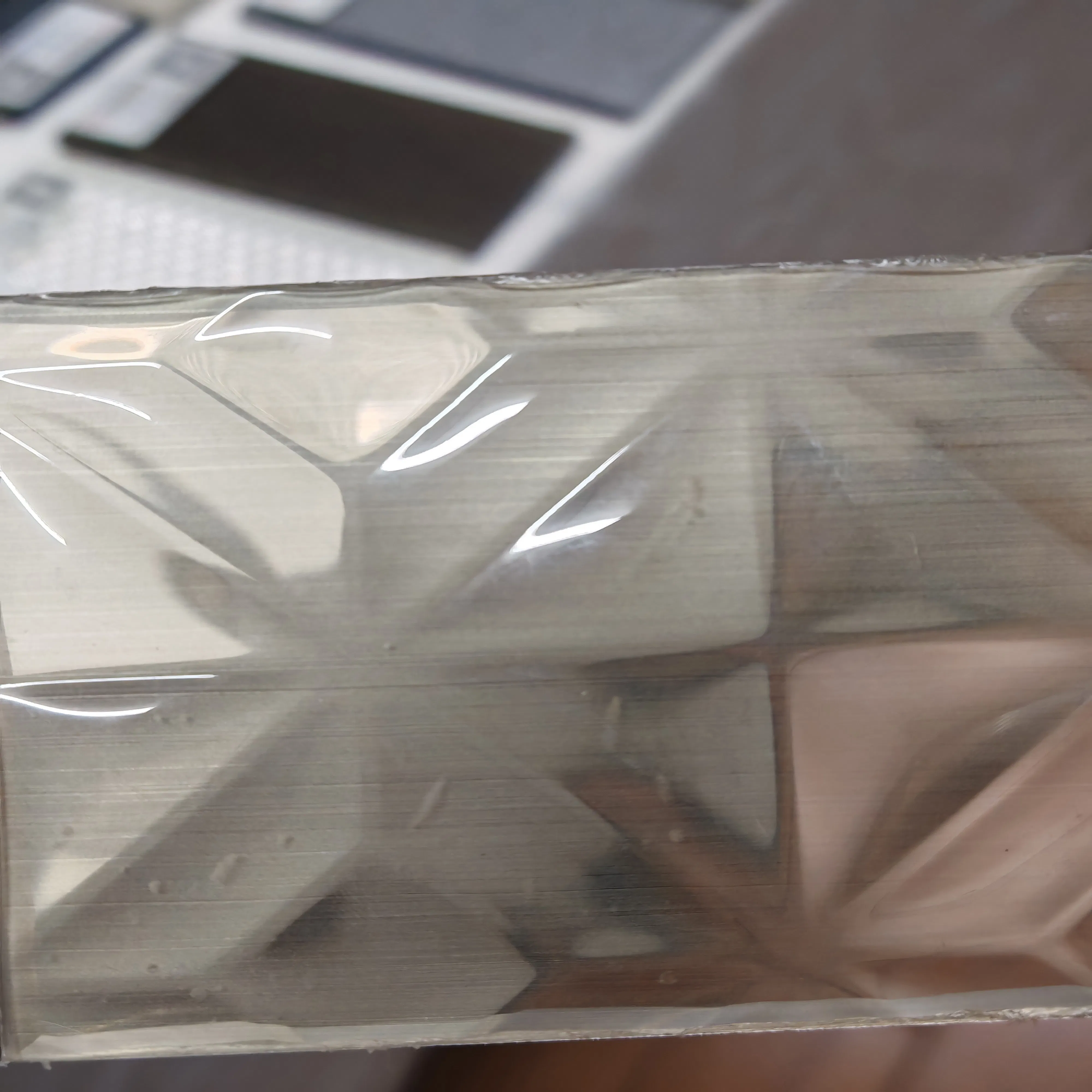 Elegant Laminated Glass for Artistic Home Furniture and Decor