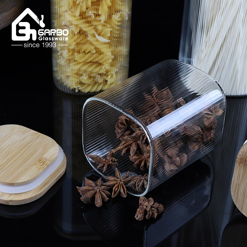 Factory Direct Sell Household Product 600ml 450ml Round & Rectangular Borosilicate Glass Jar Kitchen Set Vertical Stripe Potes De Vidro with Bamboo Lid