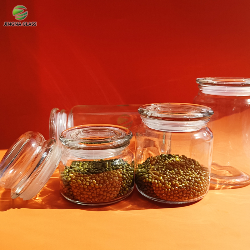 Стеклянные банки с логотипом и герметичными крышками