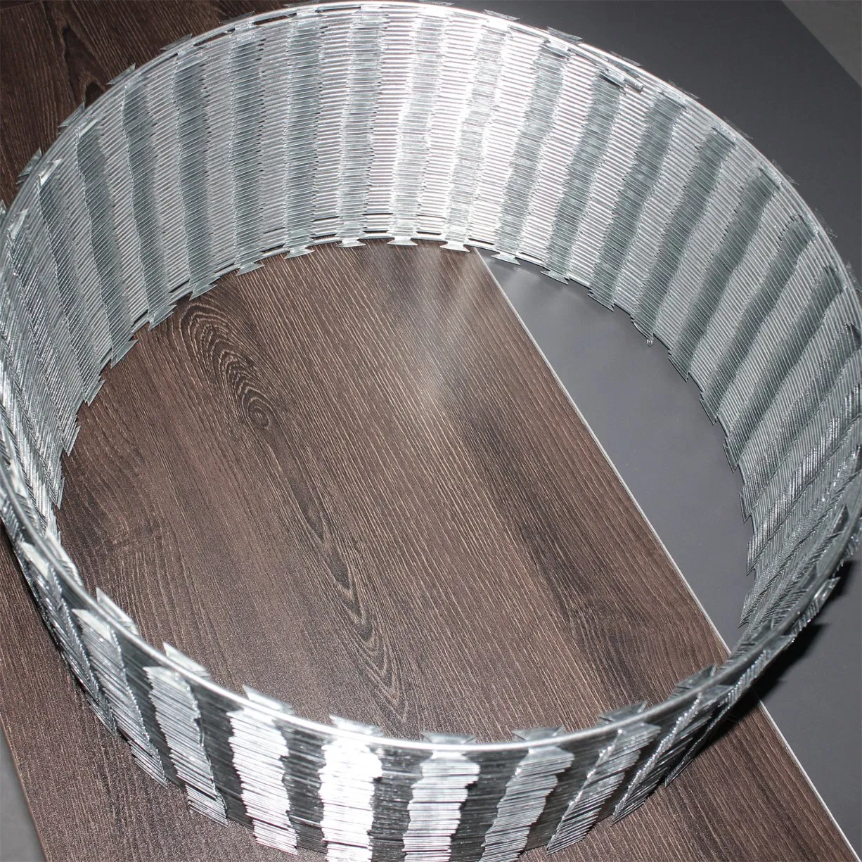 Nigeria Market Hot Sale Concertina Razor Wire