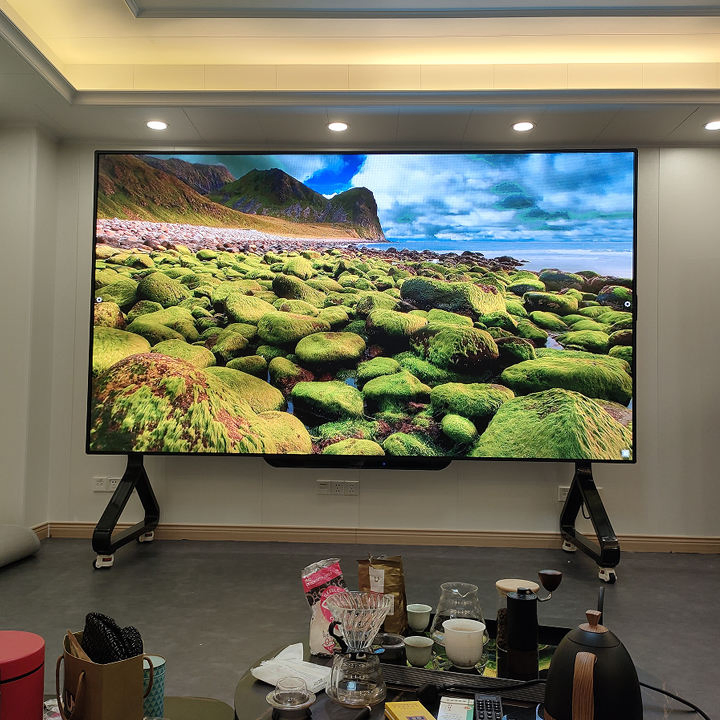 COB Indoor Small Spacing LED Display