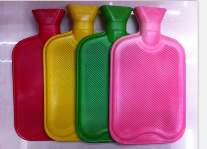 Hot Water Weight Bottle Rubber Warmming Bag with Cheapest Price
