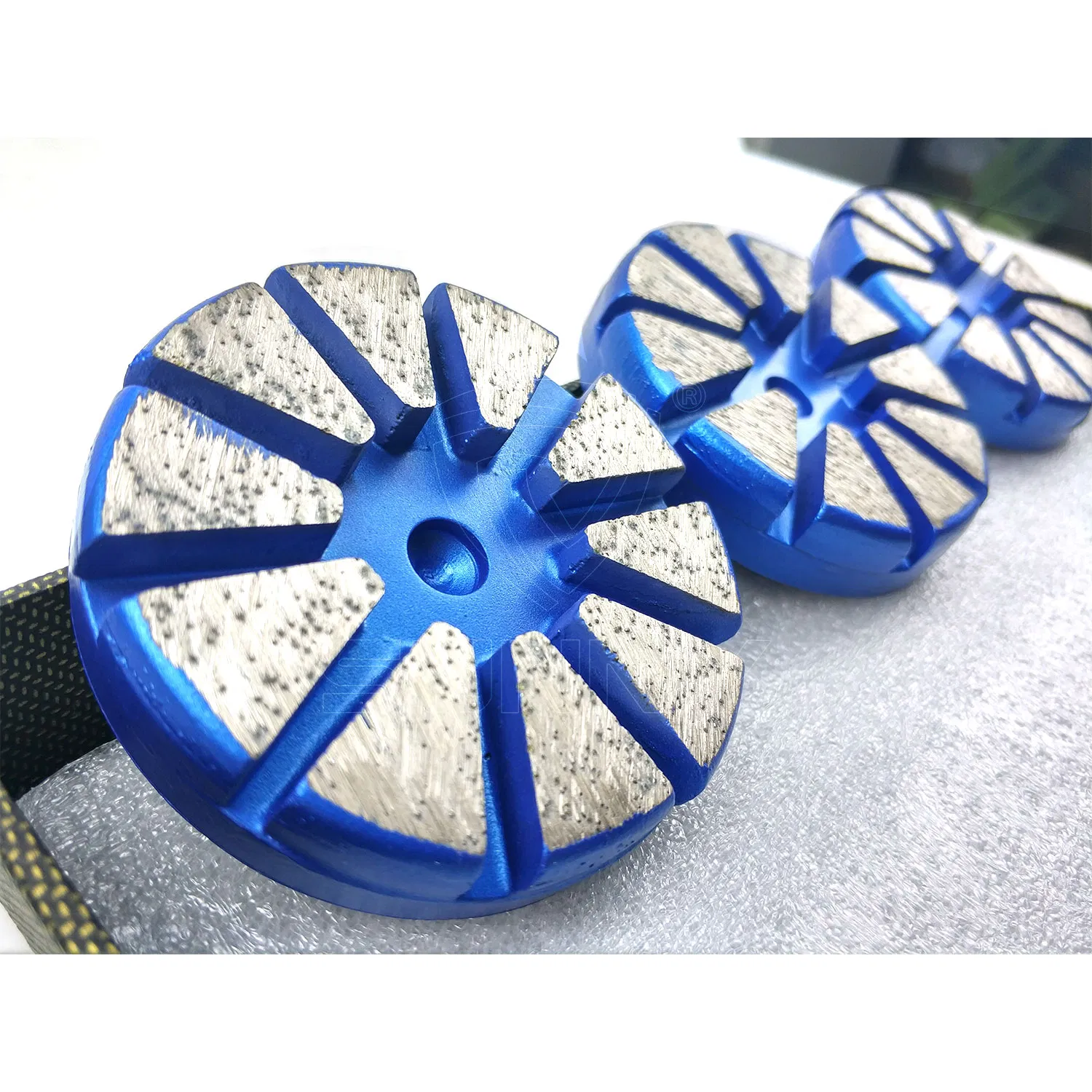 Алмазный шлифовальный круг Redi Lock 3 дюйма для пола