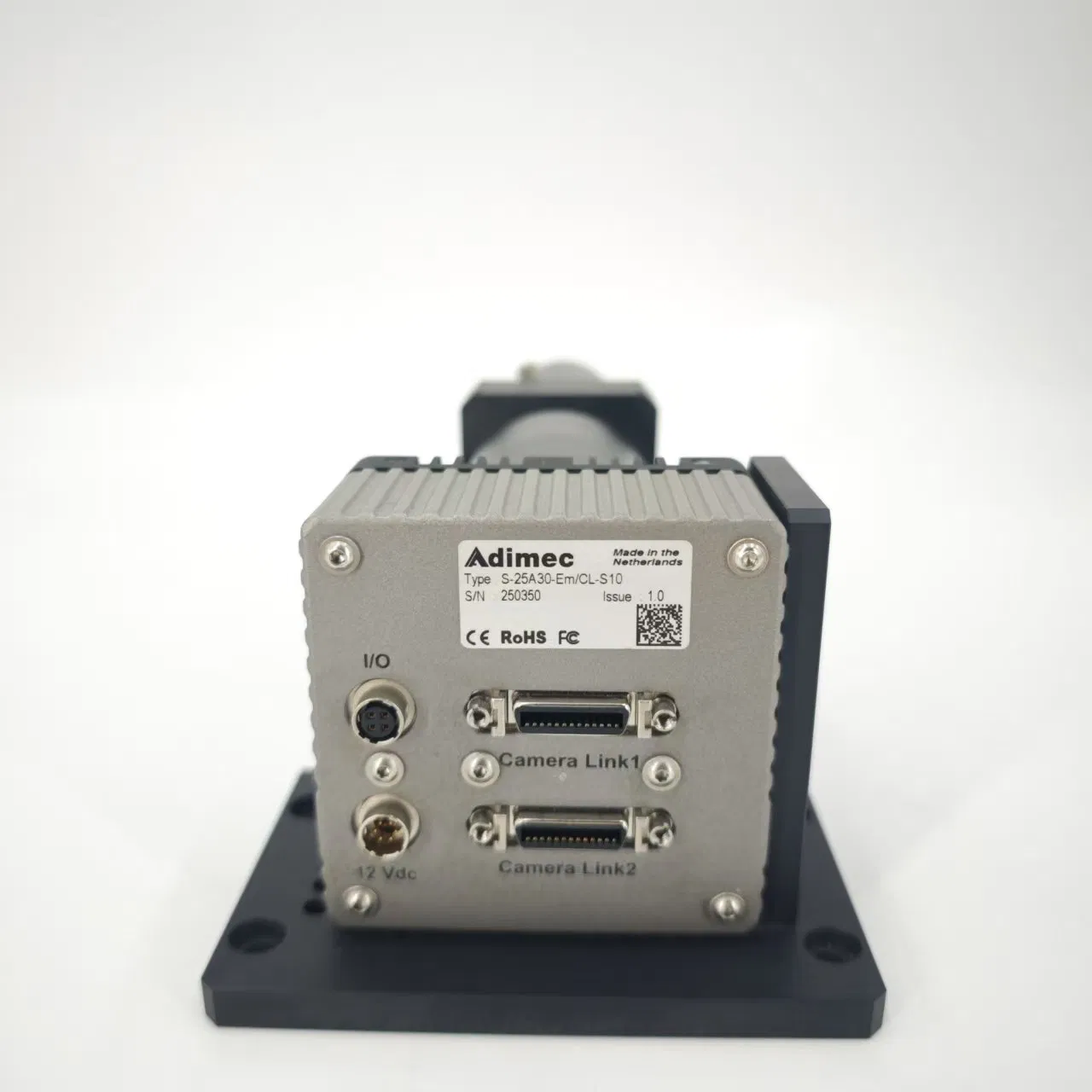 Промышленная камера Adimec Compact 25MP для автоматизации