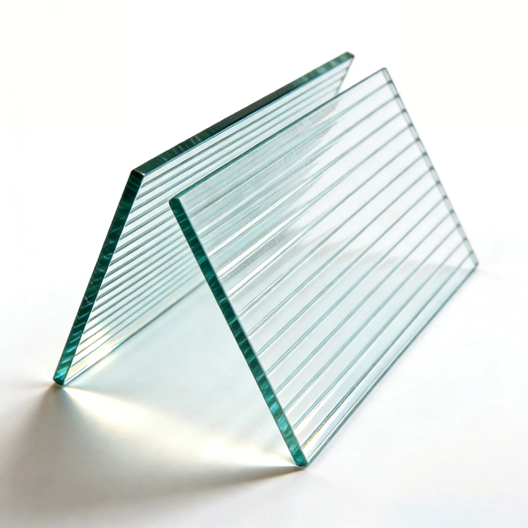Bathroom Partition Glass with Fluted Patterned Glass for High Transparency and Privacy