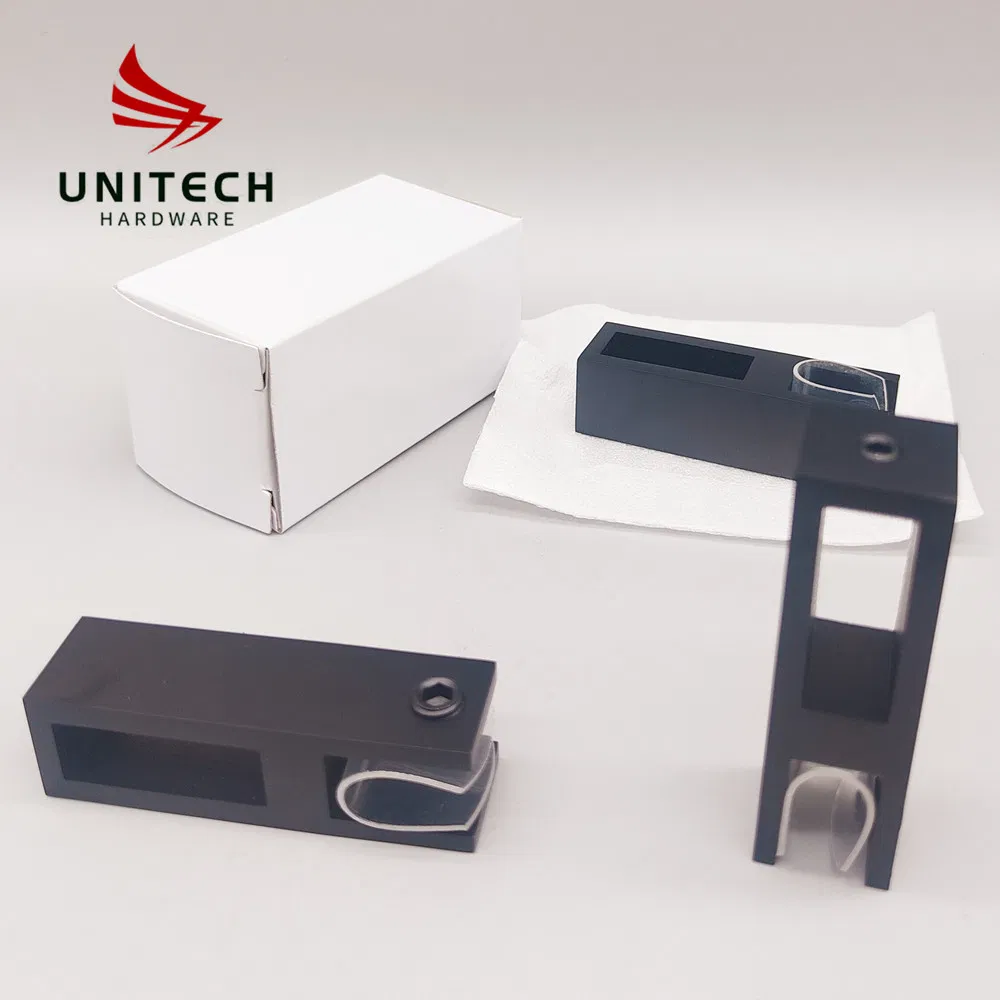 Комплект хромированных держателей для стекла и труб в ванную