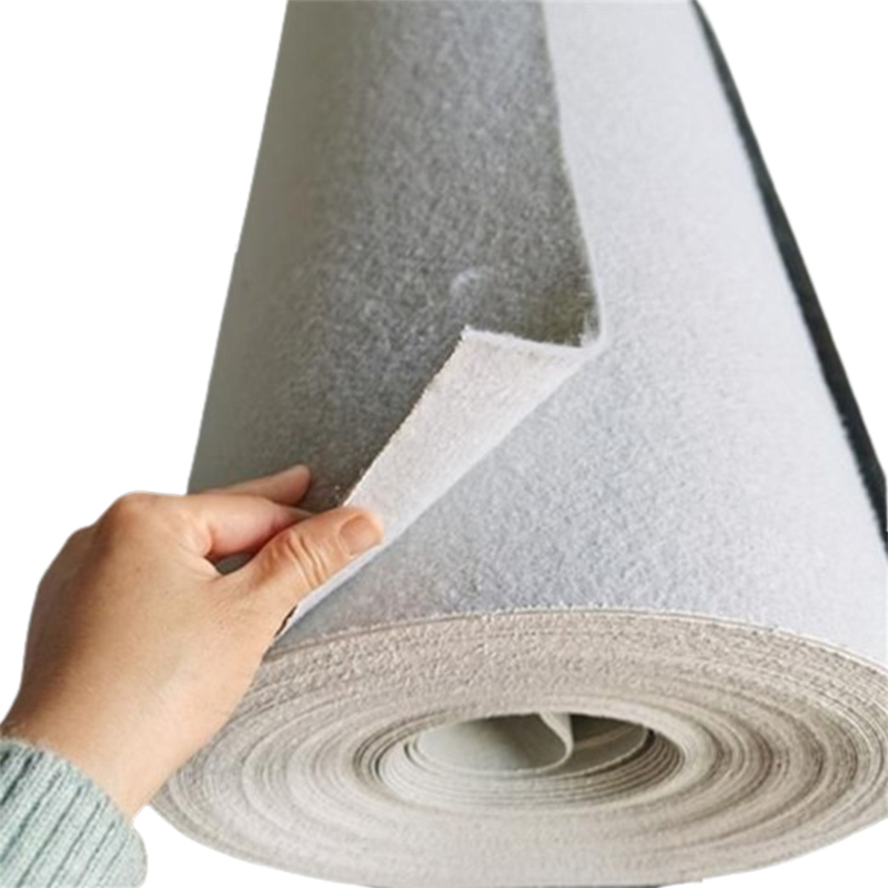 Two Cloths and One Membrane Composite Geomembrane