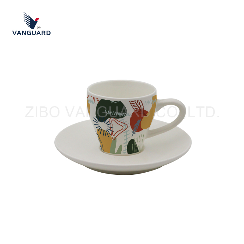 Набор чашек с блюдцами из керамики, без свинца