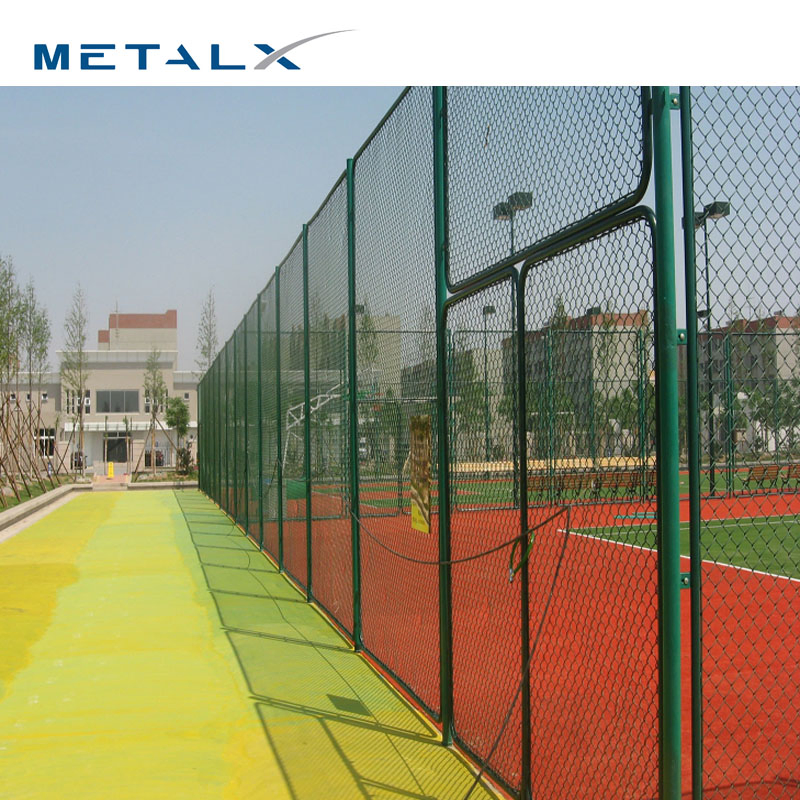 Hot DIP Galvanized High Quality and Low Price Chain Link Fence