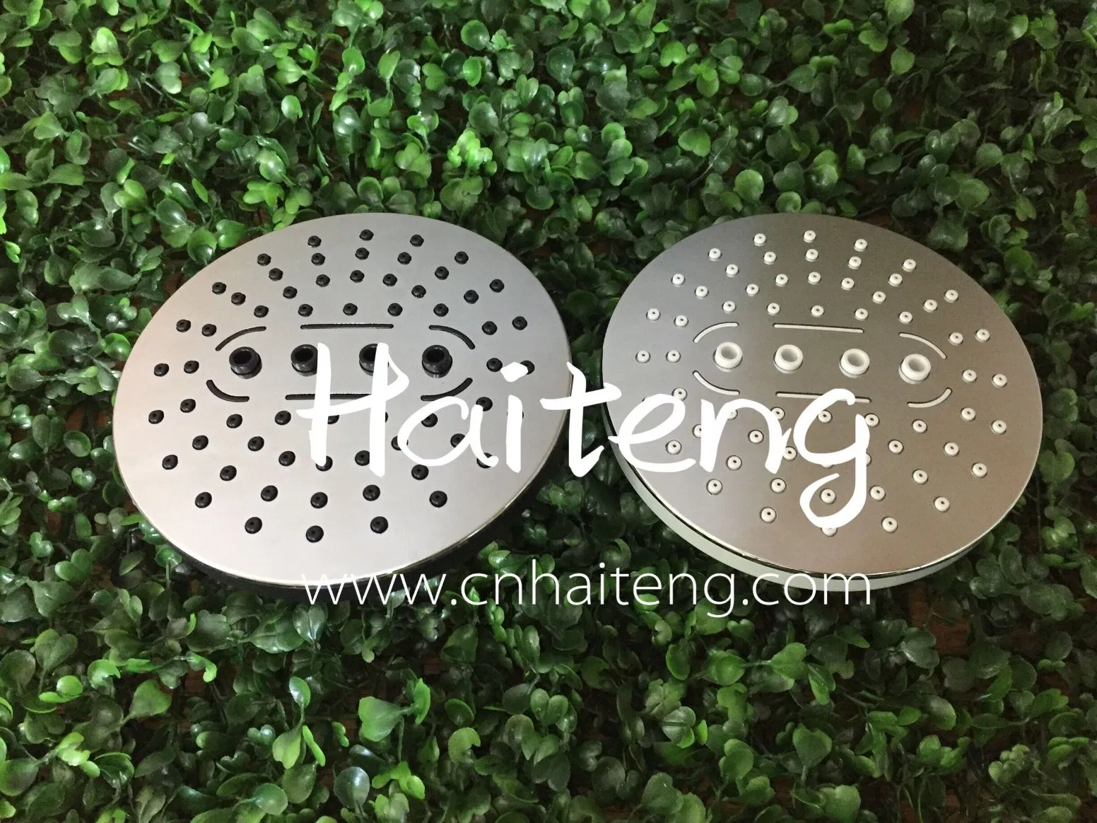 Quality Chromed ABS Bathroom Shower Head with Amulti-Functions