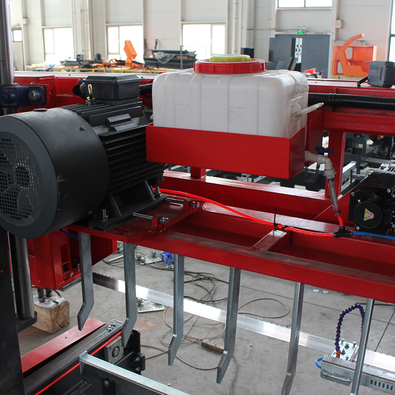 Ленточная пила по дереву усиленная дизельная