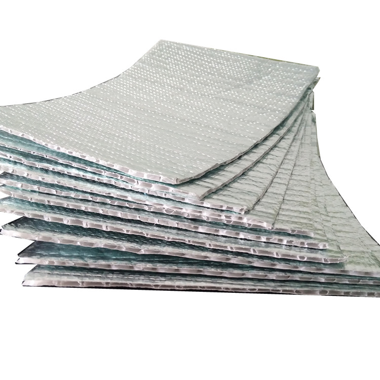 4mm Bubble Film Coating Aluminum Foil Insulation Polyethylene Woven Fabric White Bubble Insulation Aluminum Foil Film Construction Material