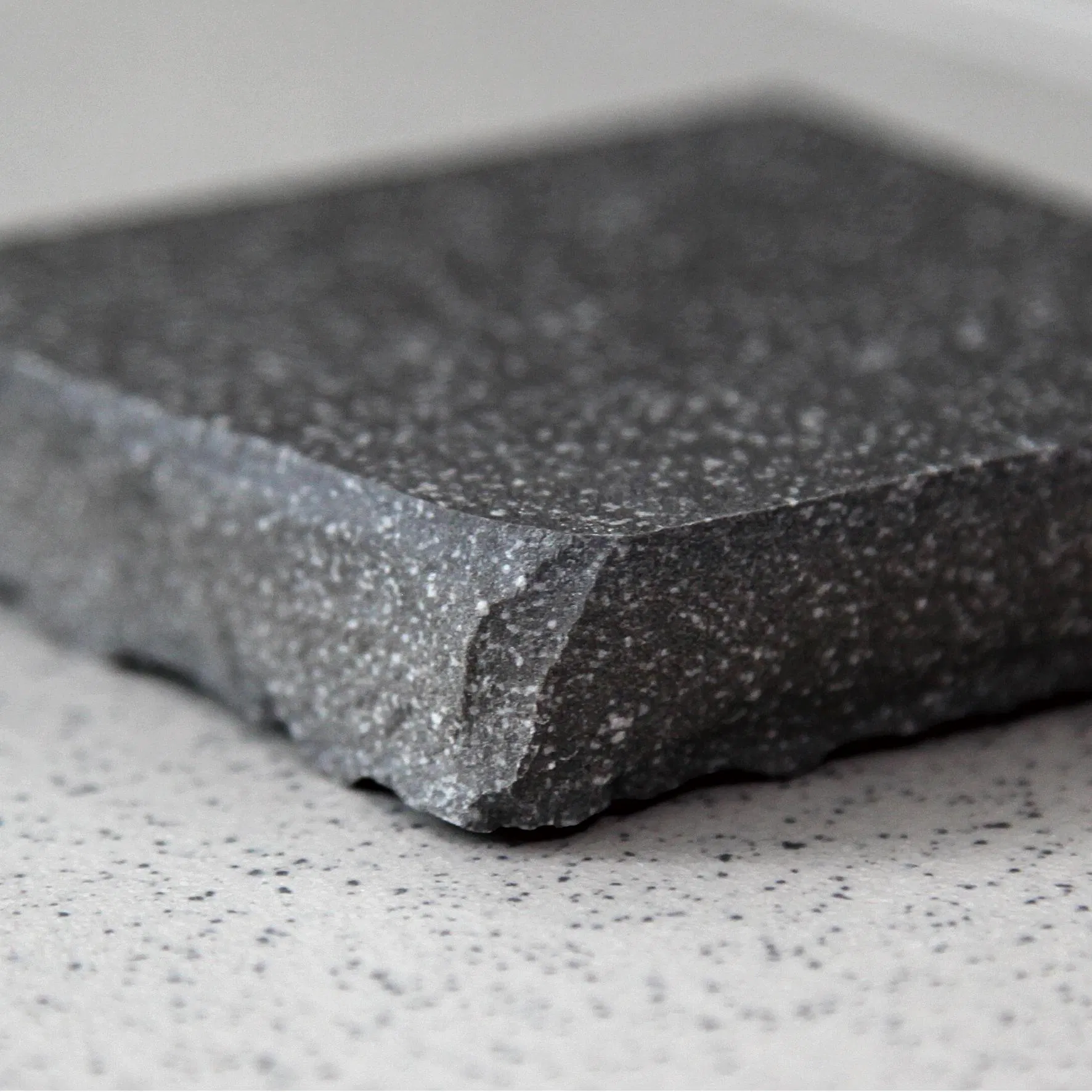 Factory Direct Supply Durable High Hardness Anti Permeation Artificial Quartz Stone