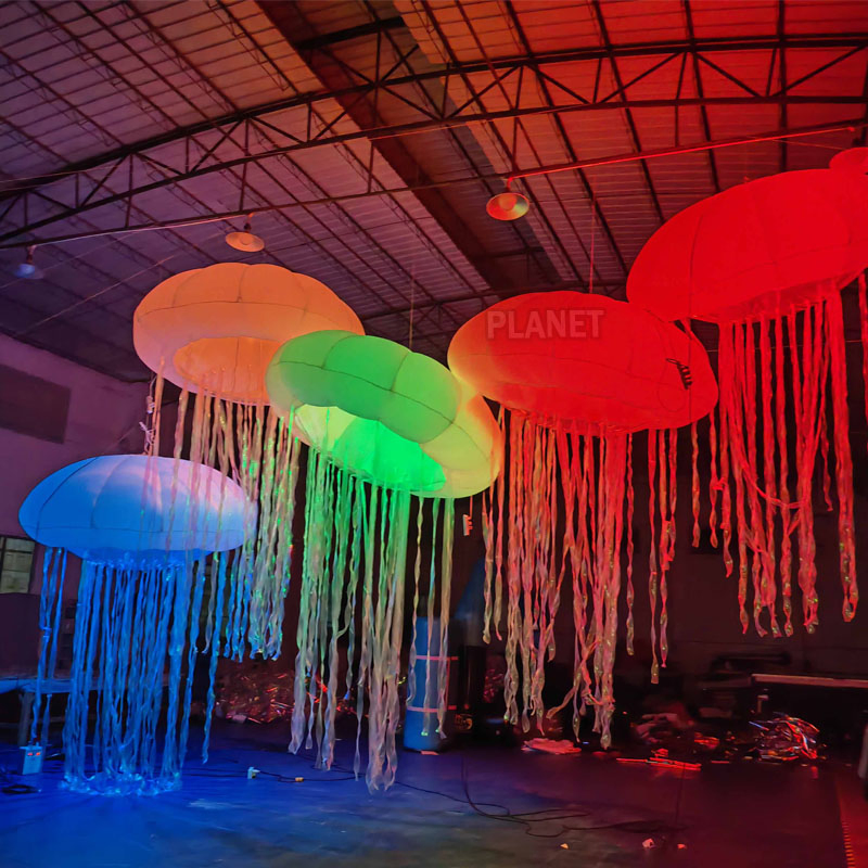 Colorful Lighting Giant 2m Inflatable Jellyfish Balloon for Party Decoration