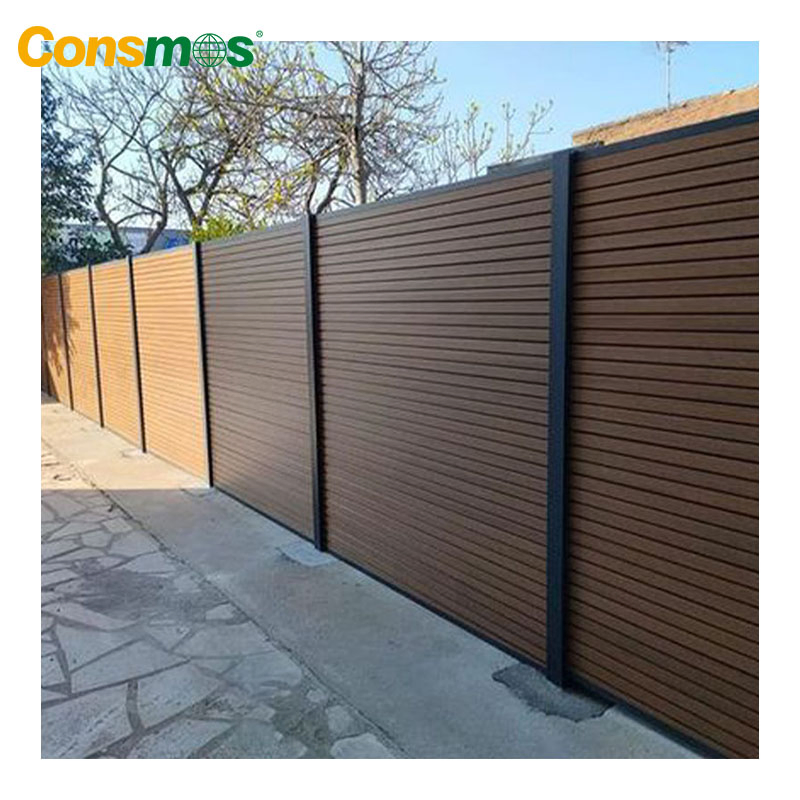 Outdoor WPC Wall Cladding Porcelain Decorative Classic Plastic Wall WPC Fence Panel