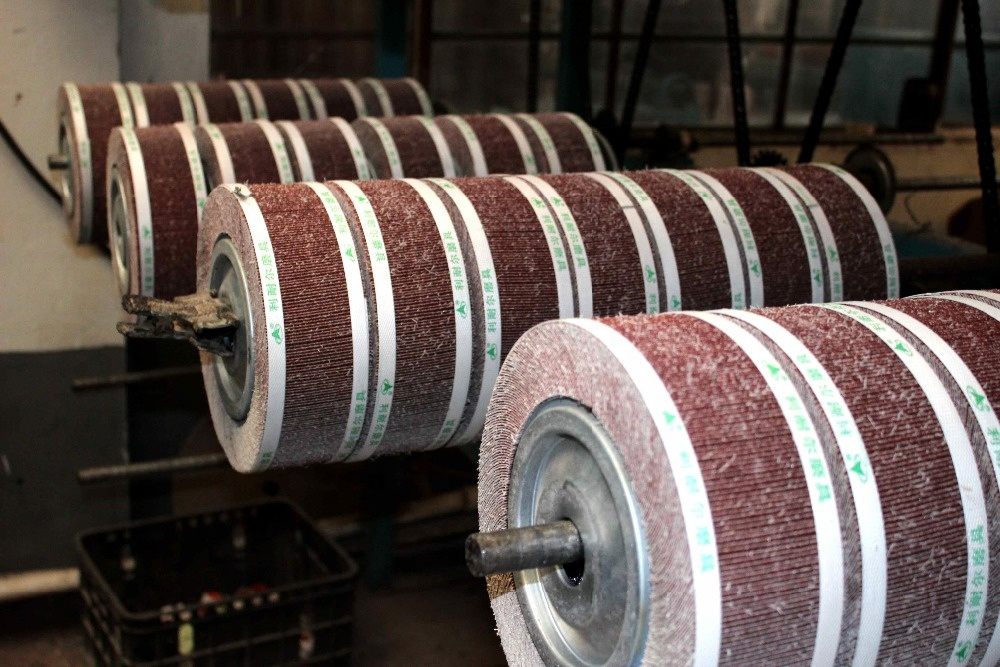 Абразивный лепестковый круг для полировки нержавеющей стали