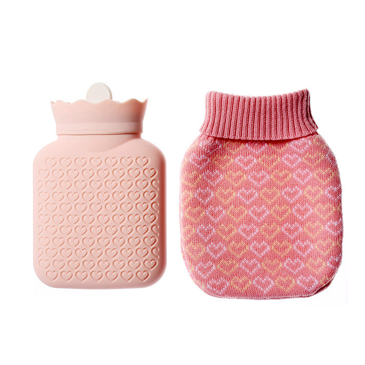 Wholesale 2021 Hot Selling Silicone Hot Water Bottle Rubber Hot Water Bag with Cover