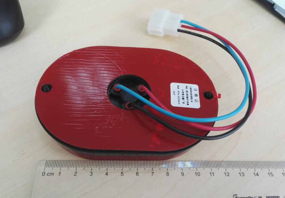 Стоп-сигнал задний LT-125 для грузовиков и прицепов