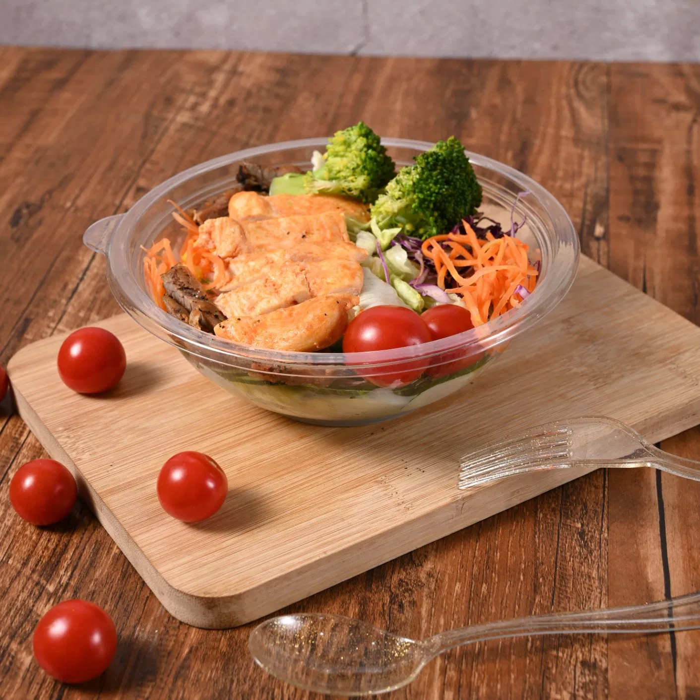 24oz Factory Direct Sales RPET Durable Plastic Salad Bowl Used for Dessert