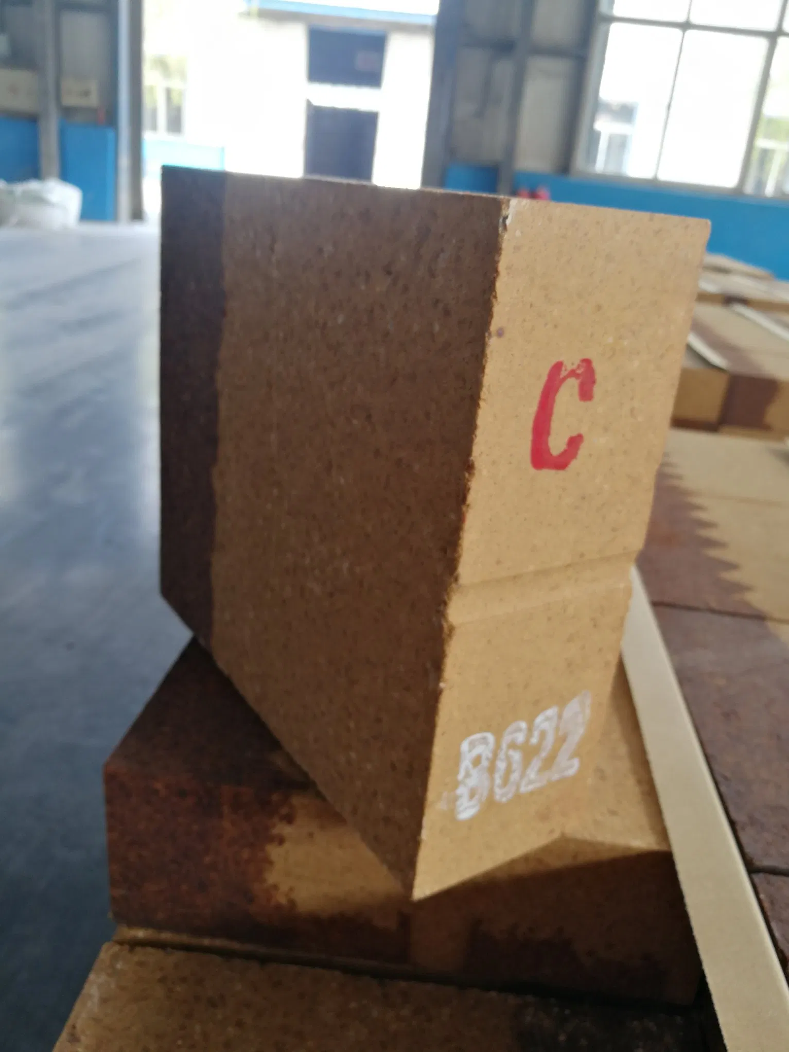 Энергосберегающий кирпич для цементной печи Zibo Luzhong