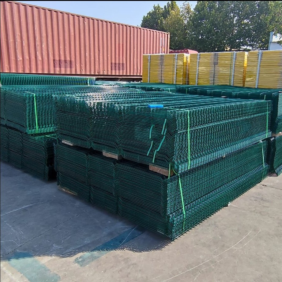 Bending Galvanized Welded Wire Mesh 3D Fence Panel