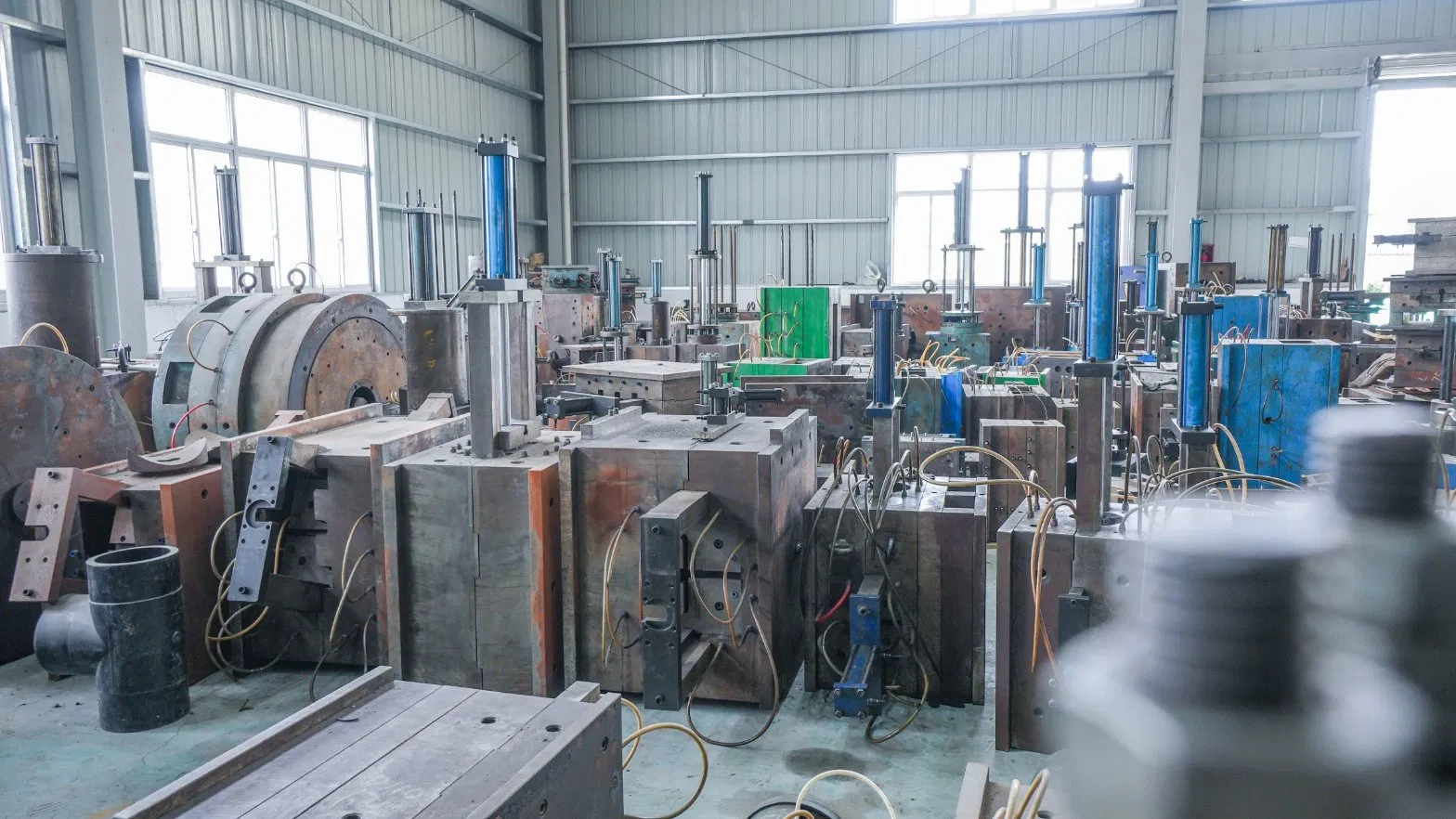 OEM/ODM High Intensity Pipe Fitting 44mm PE Electric Melting Pipe Cap for Industrial Applications