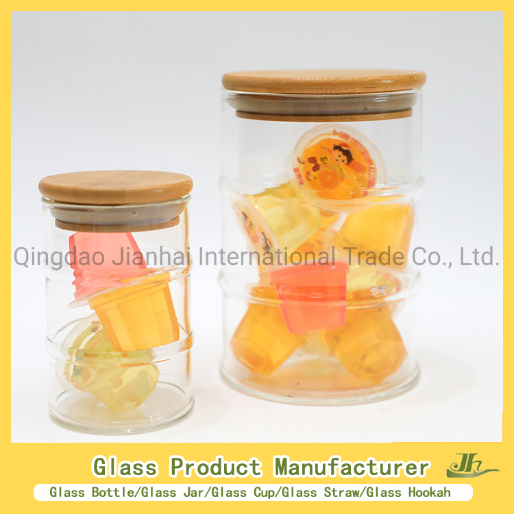 Стеклянная банка для хранения с бамбуковой крышкой