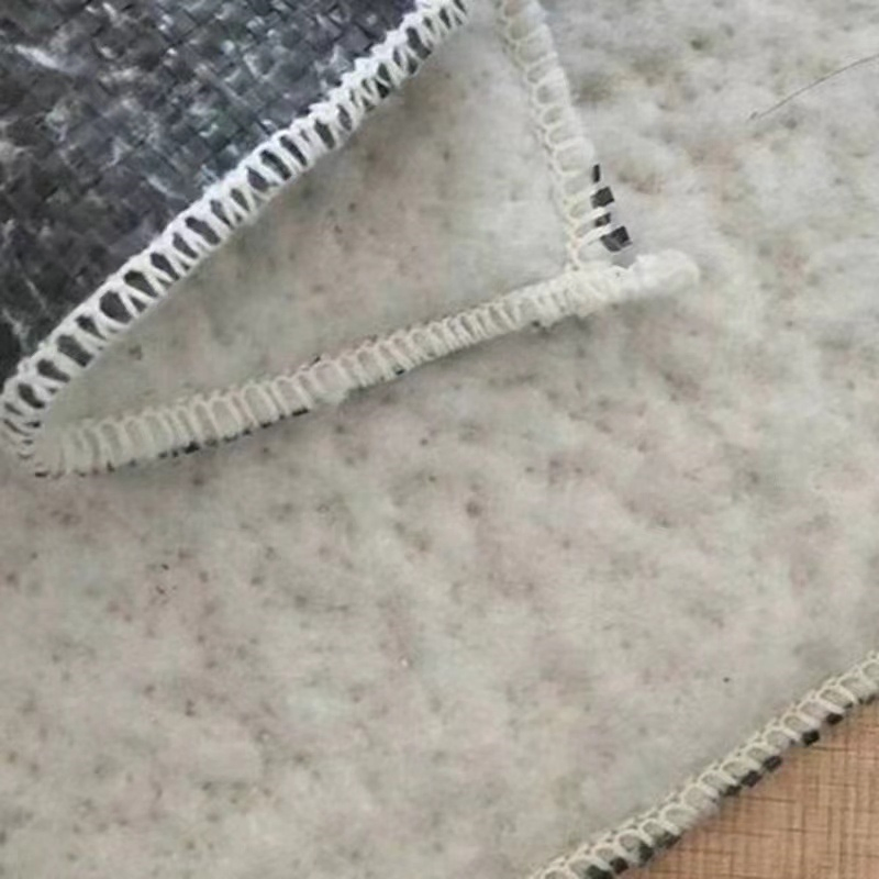 Premium Quality Geosynthetic Clay Liner for Construction Material Drainage and Filtration