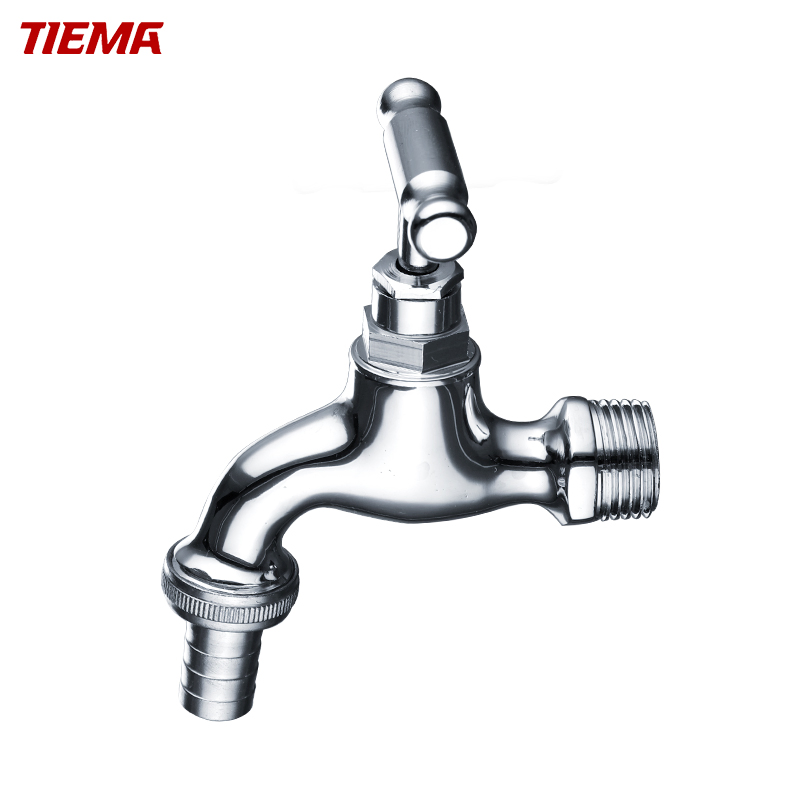 Хромированный уличный кран для воды с одной ручкой