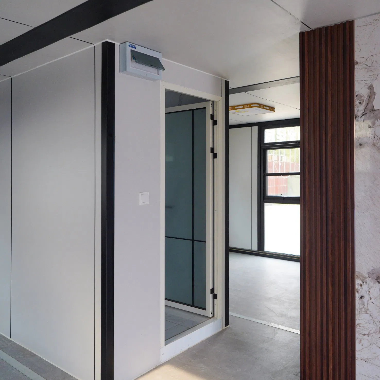 Mobile Steel Frame 20FT 2 Bedroom Luxury Prefabricated Detachable Prefab Modular Assembled Living Container Capsule House