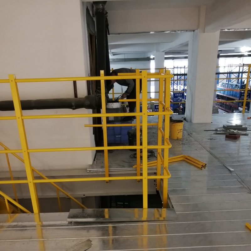 Large-Scale Steel Platform for Warehouse Storage Multi-Tier Industrial Storage Platform with Elevator Access