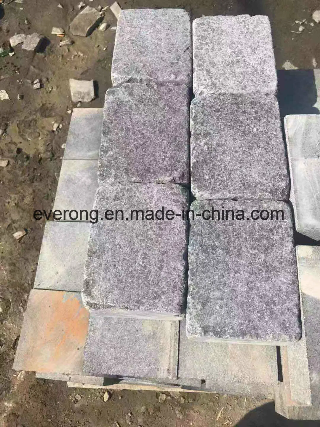 Natural Granite/Basalt Tumbled Stone Paver for Garden and Driveway