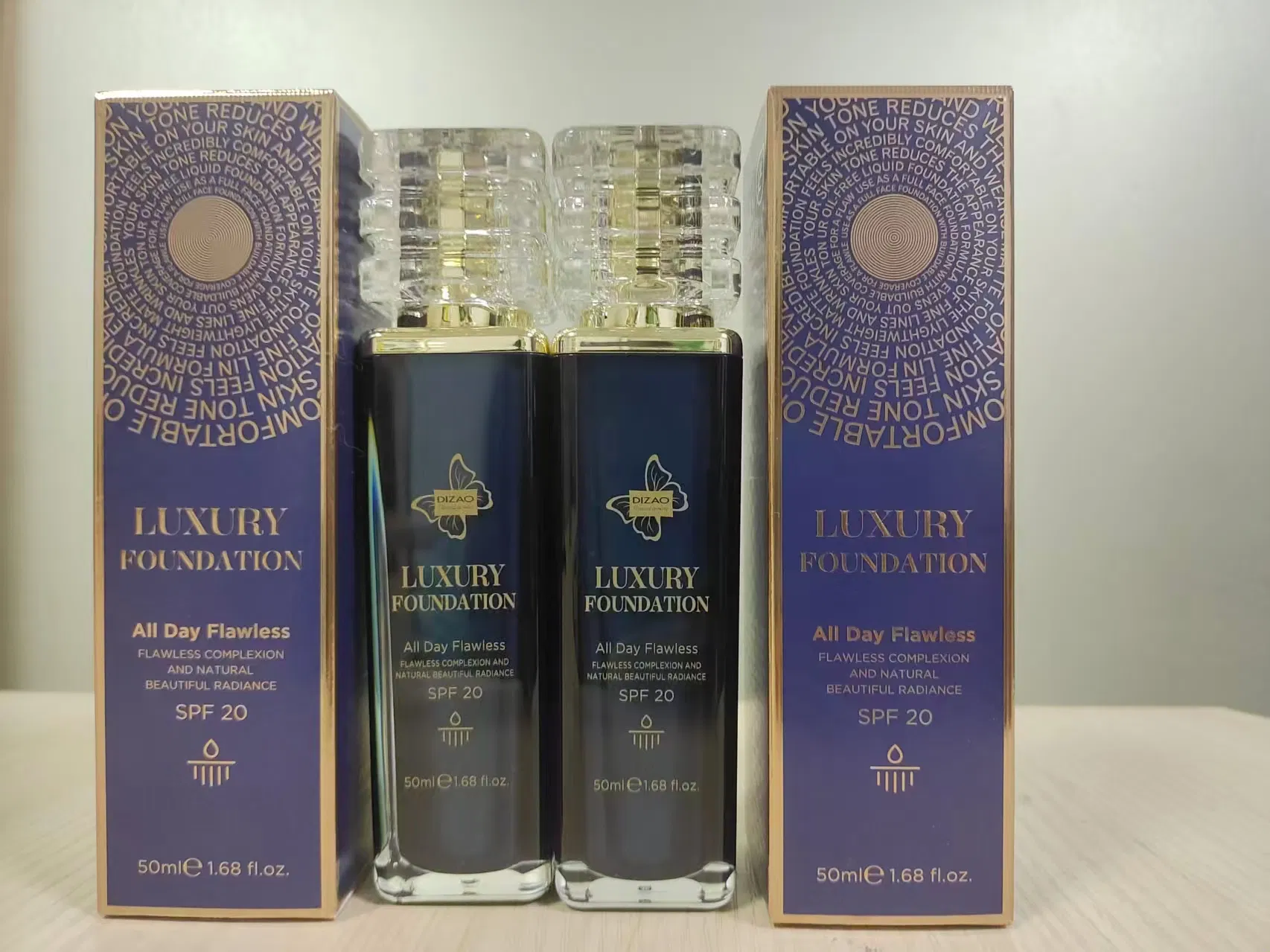 Dizao Luxury Foundation Flawless Complexion and Natural Beautiful Rediance SPF 20