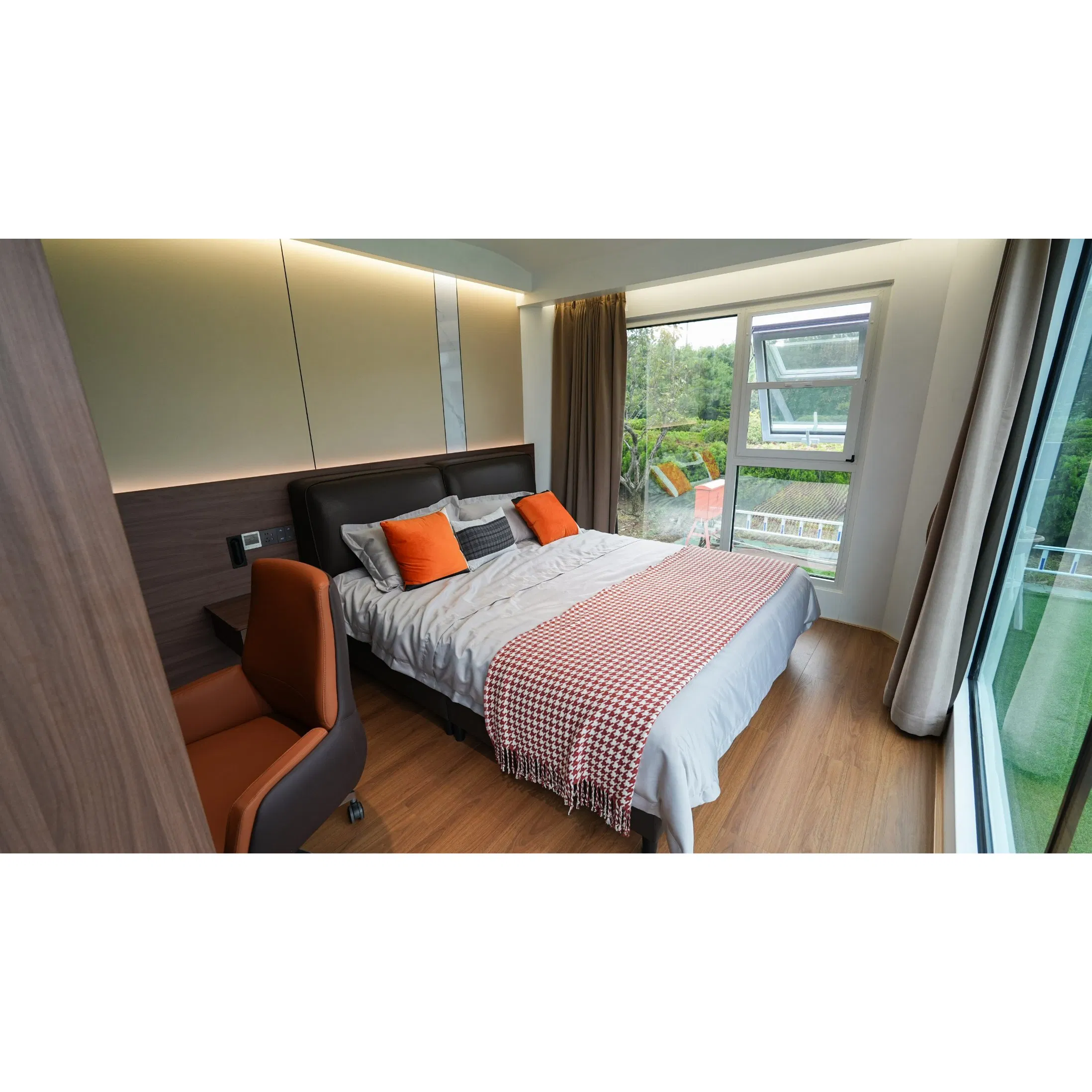 Acoustic Privacy Enhanced Noise-Isolated Study Capsule House