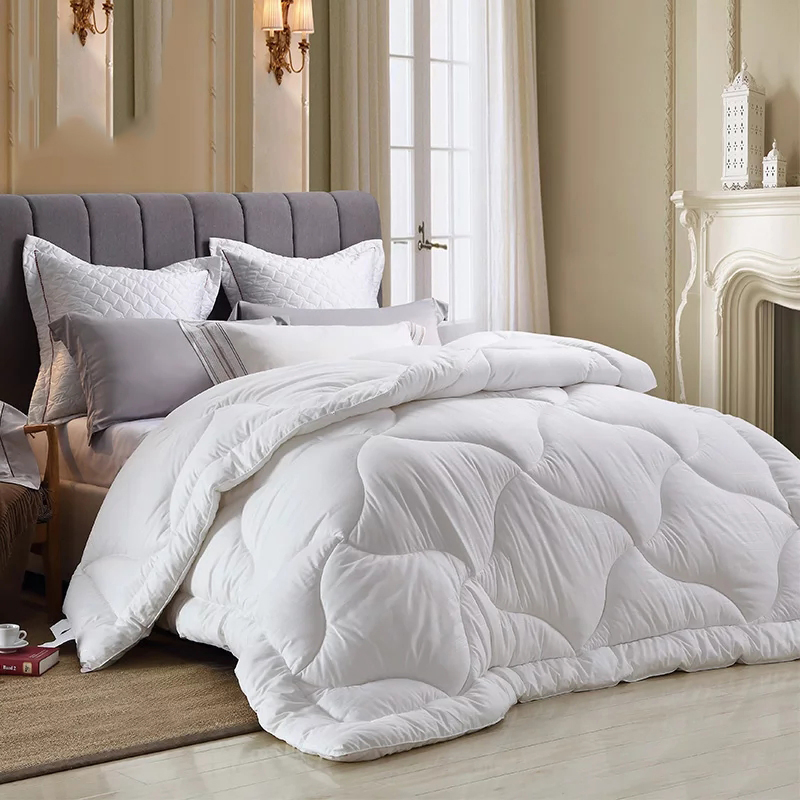 Oeko Standard Polyester Duvet Hotel Supply Machine Washable