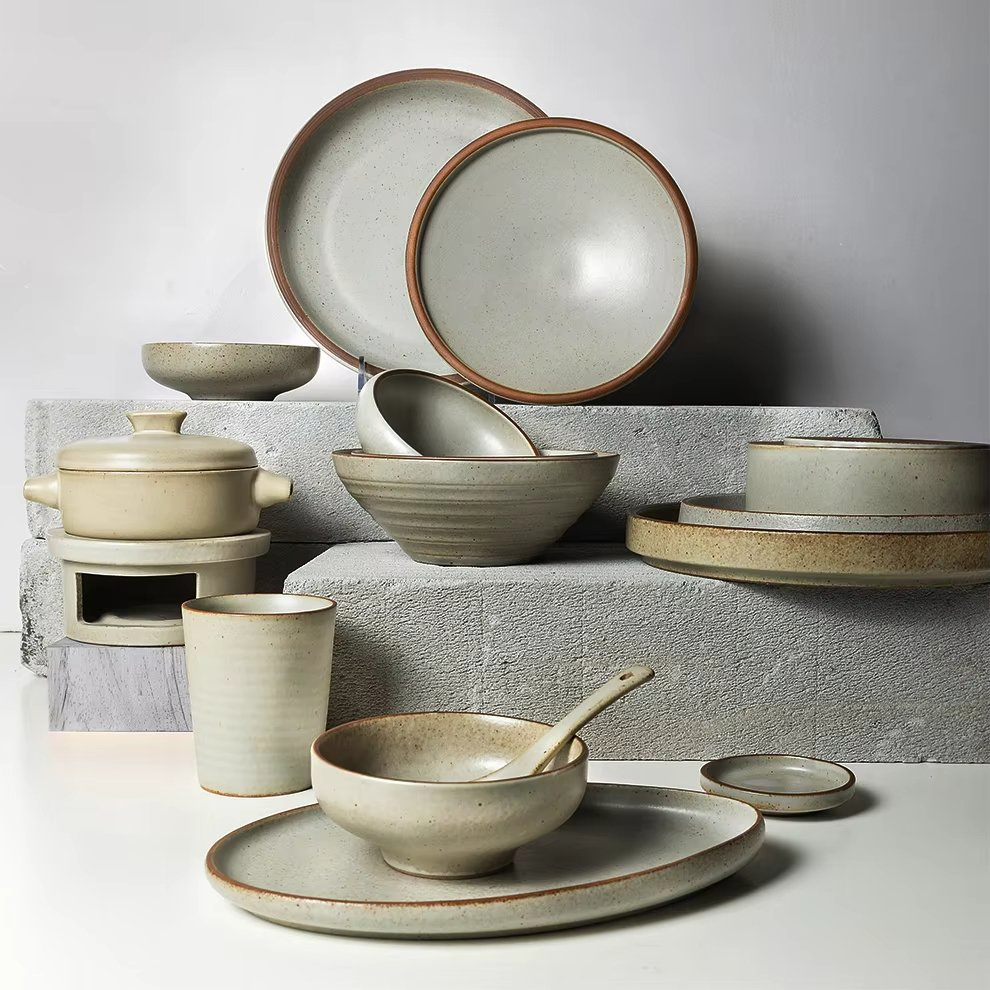 Nature Cream Glaze Ceramic Plato Raised Rim Flat Chef Dish Sets Serving Platter Fine Dining Restaurant Porcelain Dinner Plate