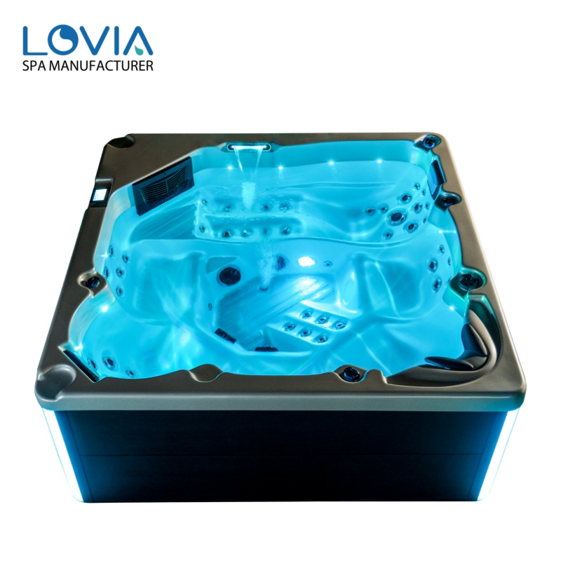 Гидромассажная ванна Balboa на 6 человек с джакузи