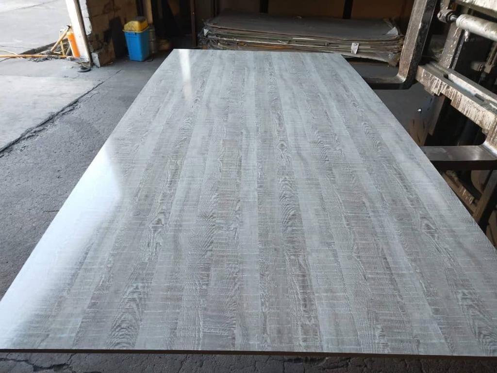 1220X2440X1-25mm E1 Melamine MDF Board for Furniture for MID-East Market