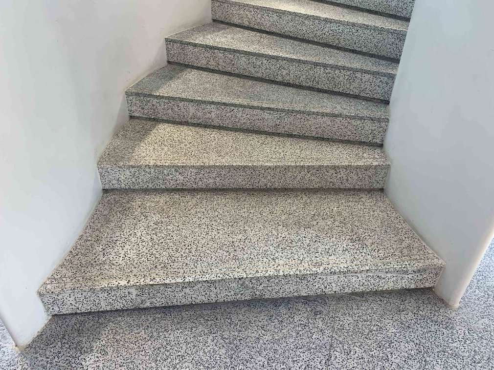 Hot Sale Artificial Terrazzo for Floor Tiles/Wall Tile/Kitchen Top/ Table Top/ Indoor and Outdoor