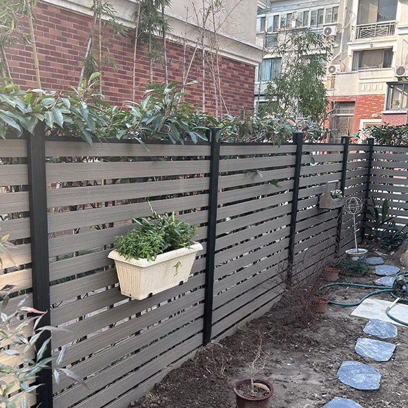 Easy to Install Privacy Aluminum Fence Horizontal House Garden Fencing Metal Slat WPC Panel Fence