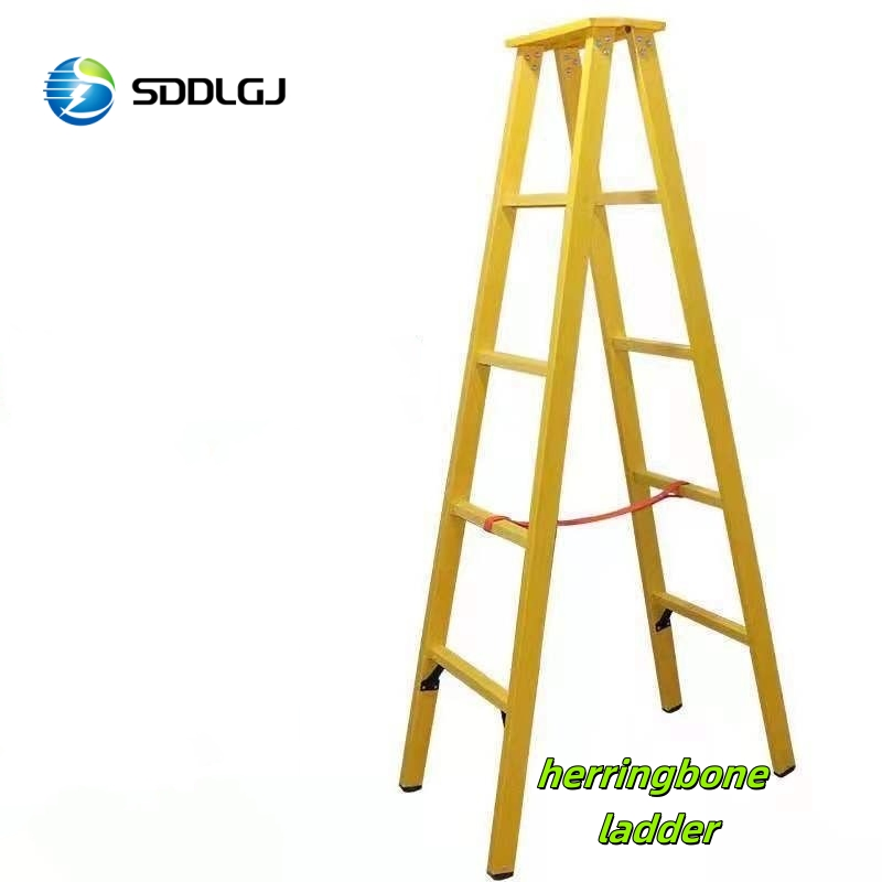Anti-Slip Steps Surfaced with Raised Tread Pattern, Safety Ladder with High-Strength