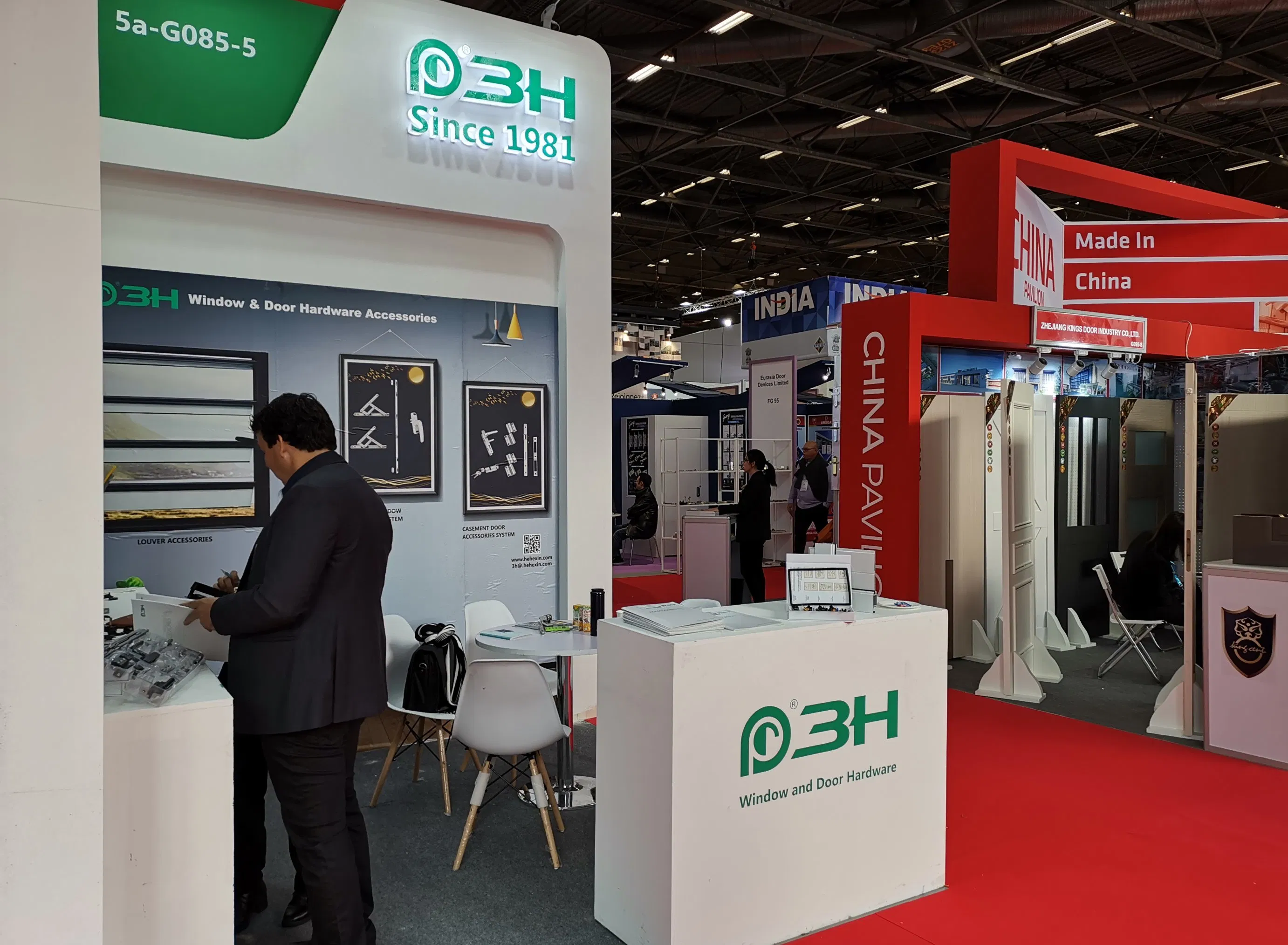 3h Inc Hot Sell Window System Hardware Inward Tilt-Turn Window System Accessories