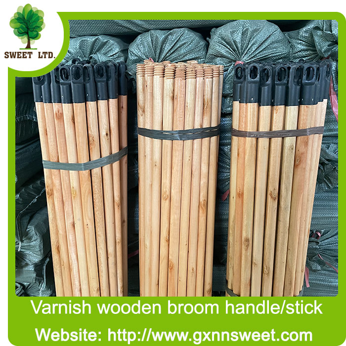 Varnish Coating Wood Broom Handle Customized Wholesale Price Household Wooden Broom Stick