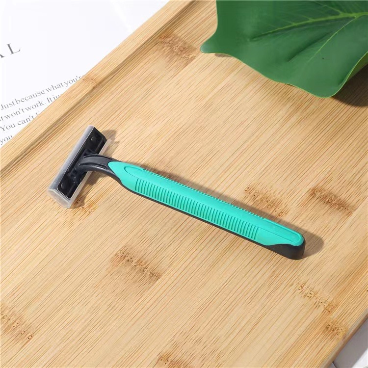 Top Quality 3~5 Star Hotel Travel Plastic Disposable Shaving Kit with Safety Razor