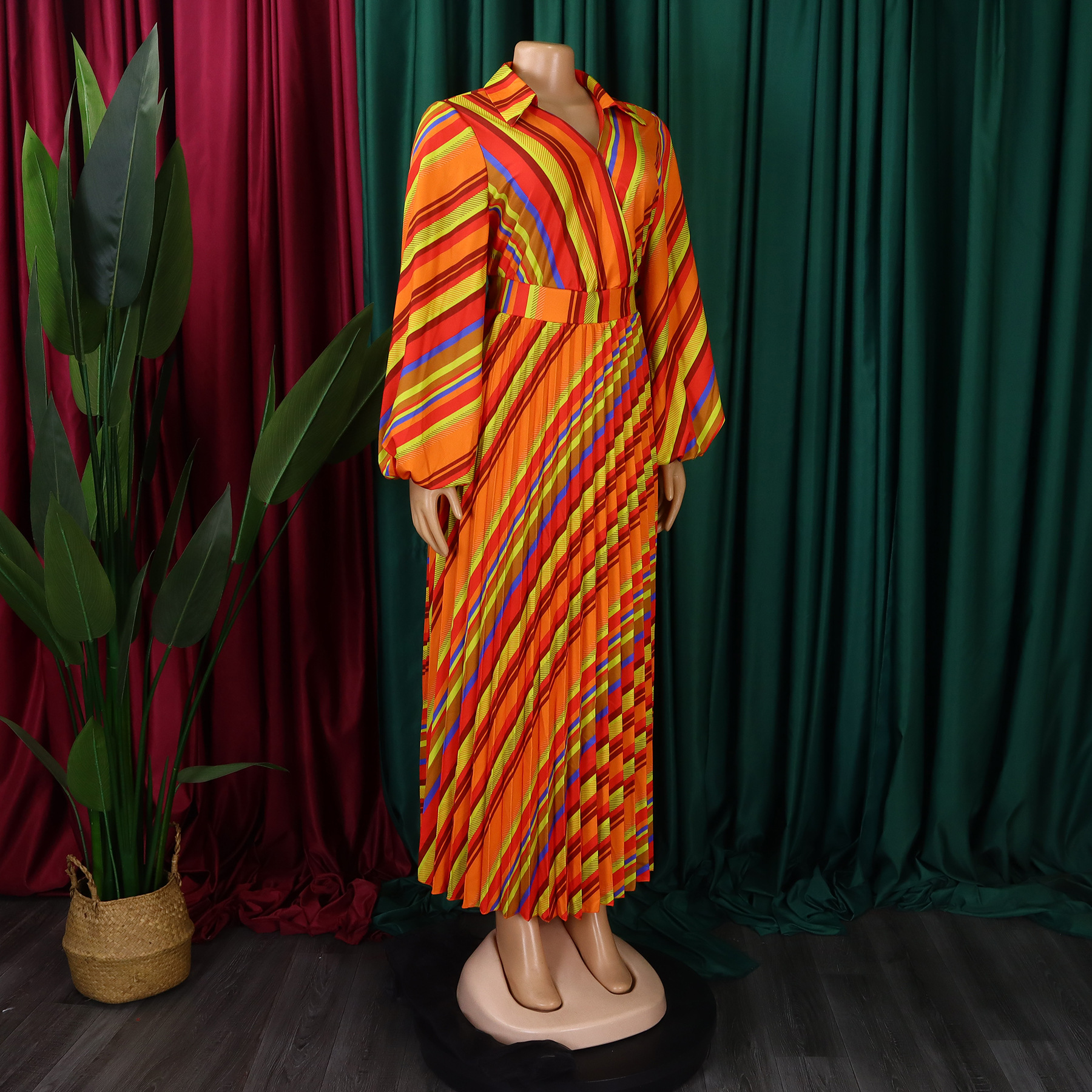 Платье женское длинный рукав