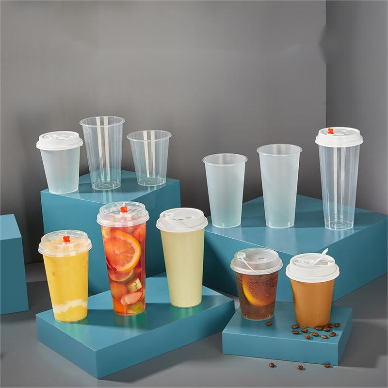 Plastic Cups Milkshake Round Shape PP Boba Cup 12/16/20oz Eco Friendly PLA Custom Logo Disposable Bubble Tea Cup with Lid
