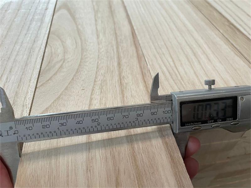 Pine Lumber Wood Mill Price Solid Wood Boards for Wholesales